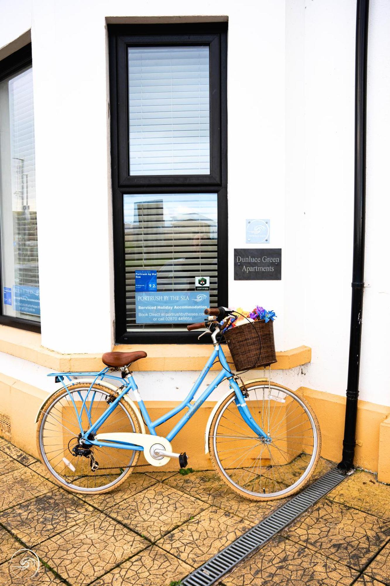 1 Dunluce Green - Portrush By The Sea Bagian luar foto